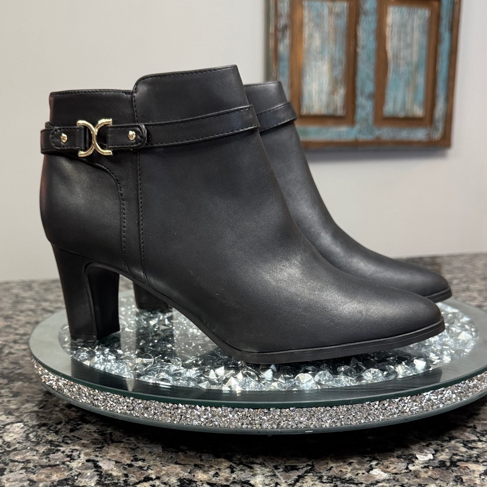 Charter Club Black Ankle Booties with Gold Buckle NWOT 10
